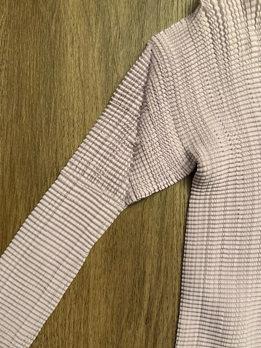 NWT issey Miyake Ruffle V-Neck Long Sleeve Top lavender size 3 - Picture 3 of 7
